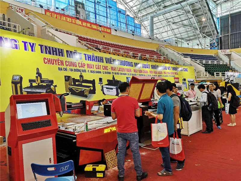 廣天地?cái)?shù)控參加2018年8月越南展會(huì)