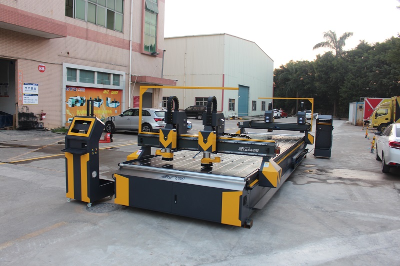 鋁單板雕刻機安全操作要注意10點